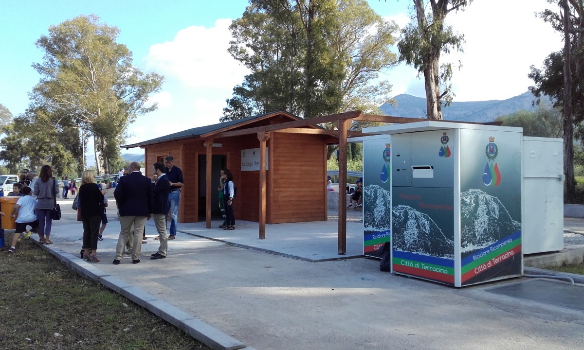 L'isola ecologica sulla Pantani da Basso