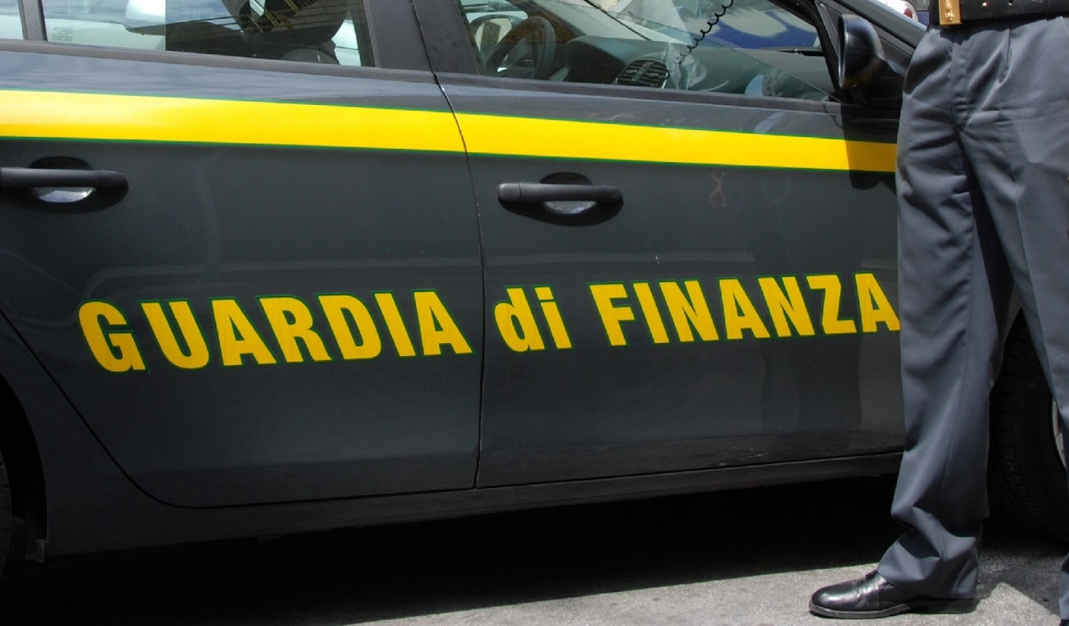 20160514110914-20160421130637-guardia-finanza-arresti-foggia.jpg