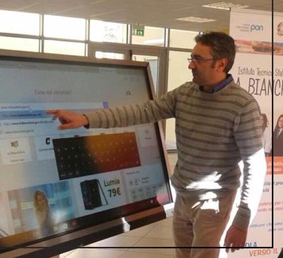 Il nuovo tavolo multimediale