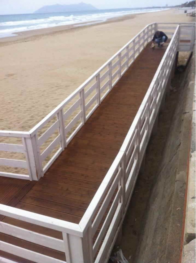 passerella-spiaggia-2.jpg