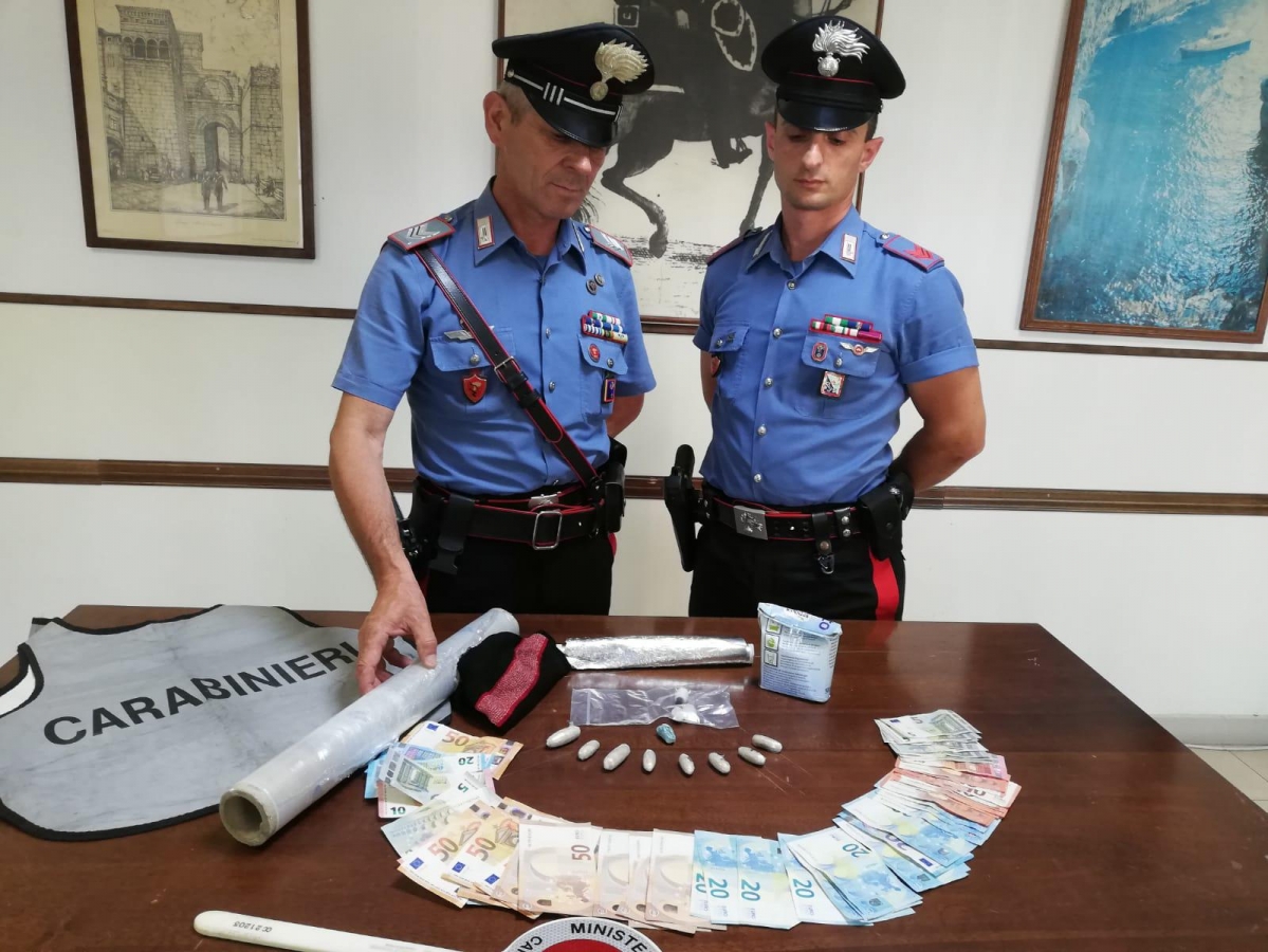 carabinieri con refurtiva